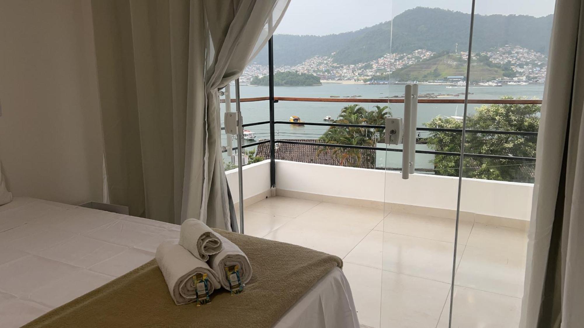 Apartamentos Com Vista Para O Mar - Mirante Do Marinas Ангра-дус-Рейс Экстерьер фото